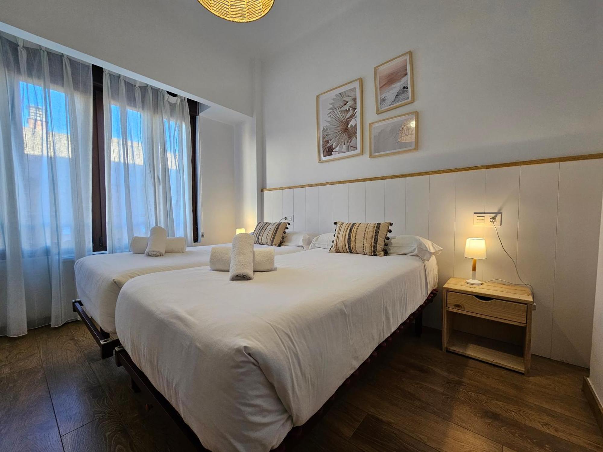 147A Apartamento La Arena 3 Dormitorios Gijón Eksteriør bilde